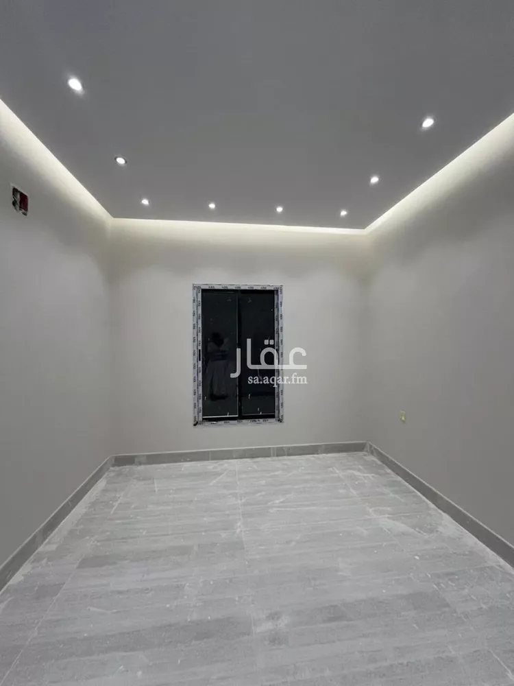 فيلا للبيع في شارع عياض بن خويلد, حي النظيم, مدينة الرياض, منطقة الرياض 24