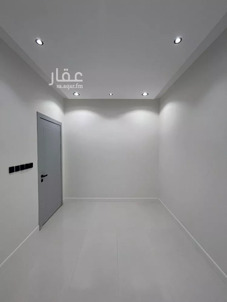 شقة للبيع في شارع عبدالله بن عامر بن ربيعة, حي النخبة, مدينة الرياض, منطقة الرياض 8