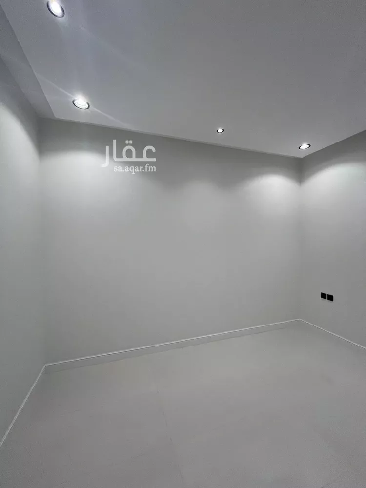 دور للبيع في شارع عبدالله بن عامر بن ربيعة, حي النخبة, مدينة الرياض, منطقة الرياض 14