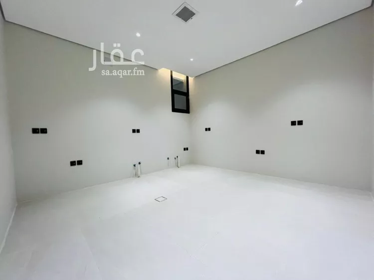 دور للبيع في شارع احمد بن عفيف, حي الجنادرية, مدينة الرياض, منطقة الرياض 14