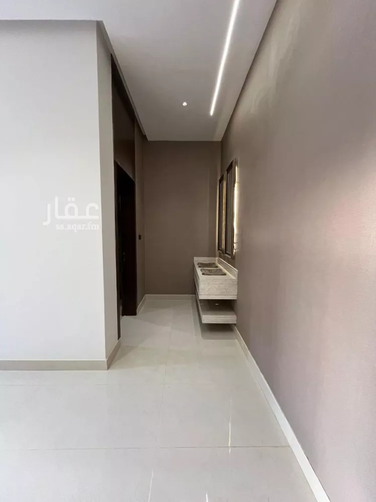 فيلا للبيع في شارع الضياء, حي الجنادرية, مدينة الرياض, منطقة الرياض 8