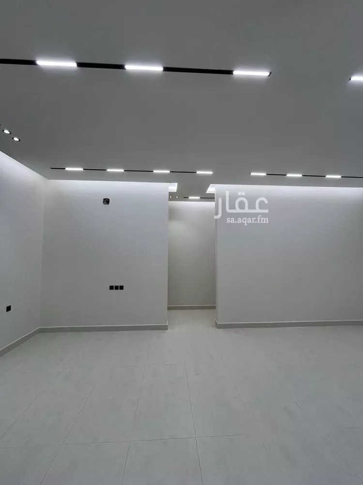 دور للبيع في شارع النخيل, حي النظيم, مدينة الرياض, منطقة الرياض 13