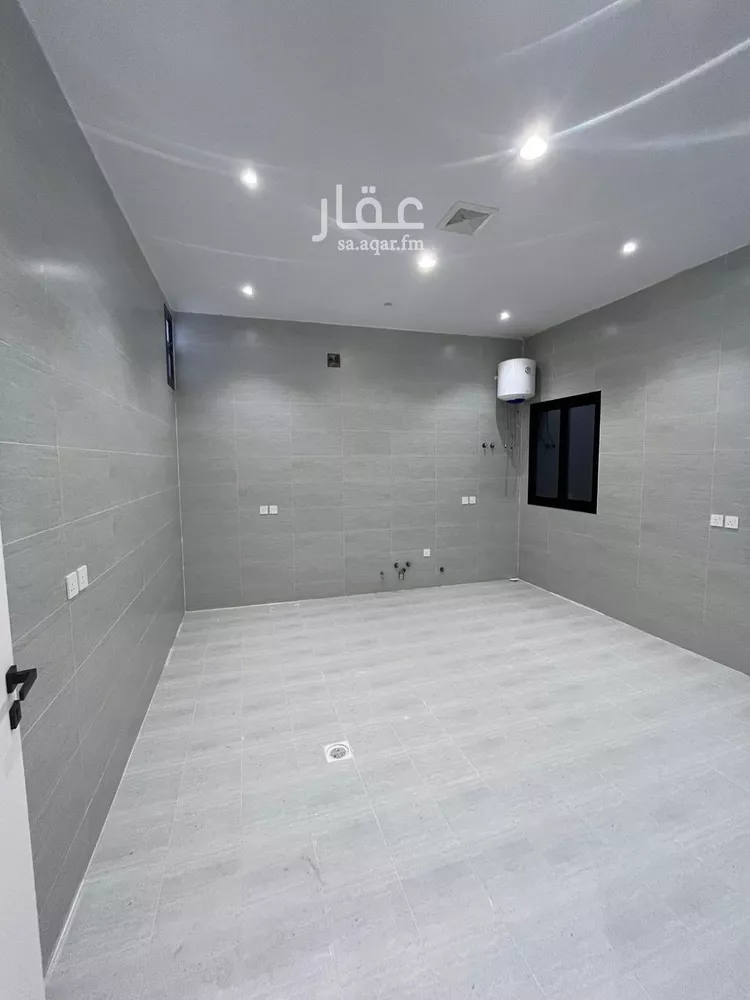 فيلا للبيع في شارع عياض بن خويلد, حي النظيم, مدينة الرياض, منطقة الرياض 17