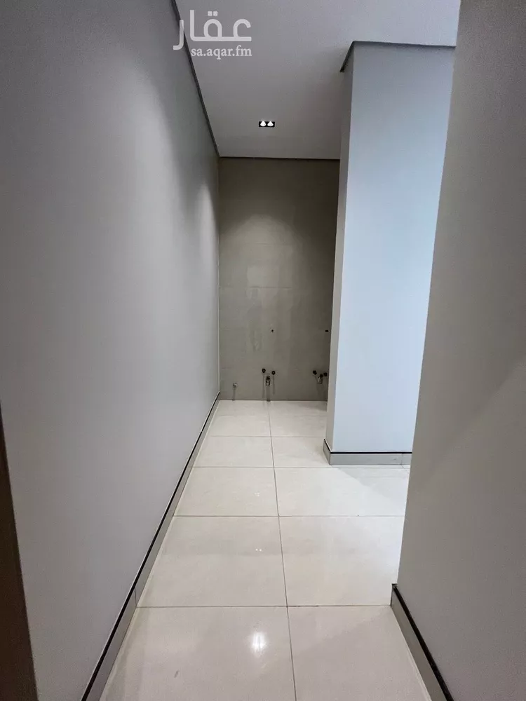 Villa for Sale in Riyadh Al Janadriyah 8
