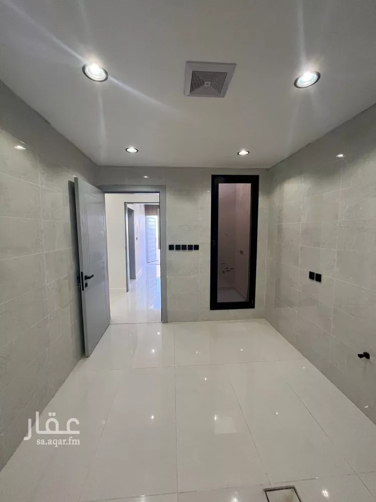 شقة للبيع في شارع عبدالله بن عامر بن ربيعة, حي النخبة, مدينة الرياض, منطقة الرياض 16