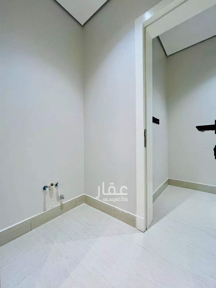 دور للبيع في حي الجنادرية, مدينة الرياض, منطقة الرياض 10