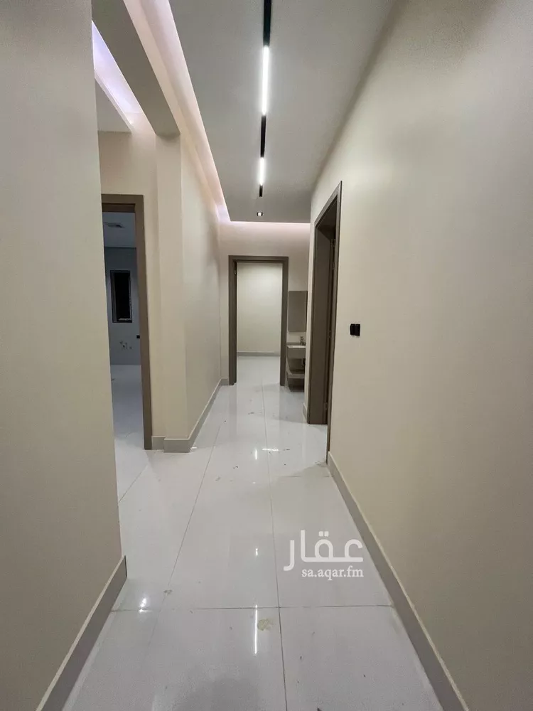 دور للبيع في حي الجنادرية, مدينة الرياض, منطقة الرياض 18