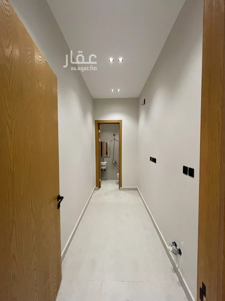 دور للبيع في شارع النخيل, حي النظيم, مدينة الرياض, منطقة الرياض 12