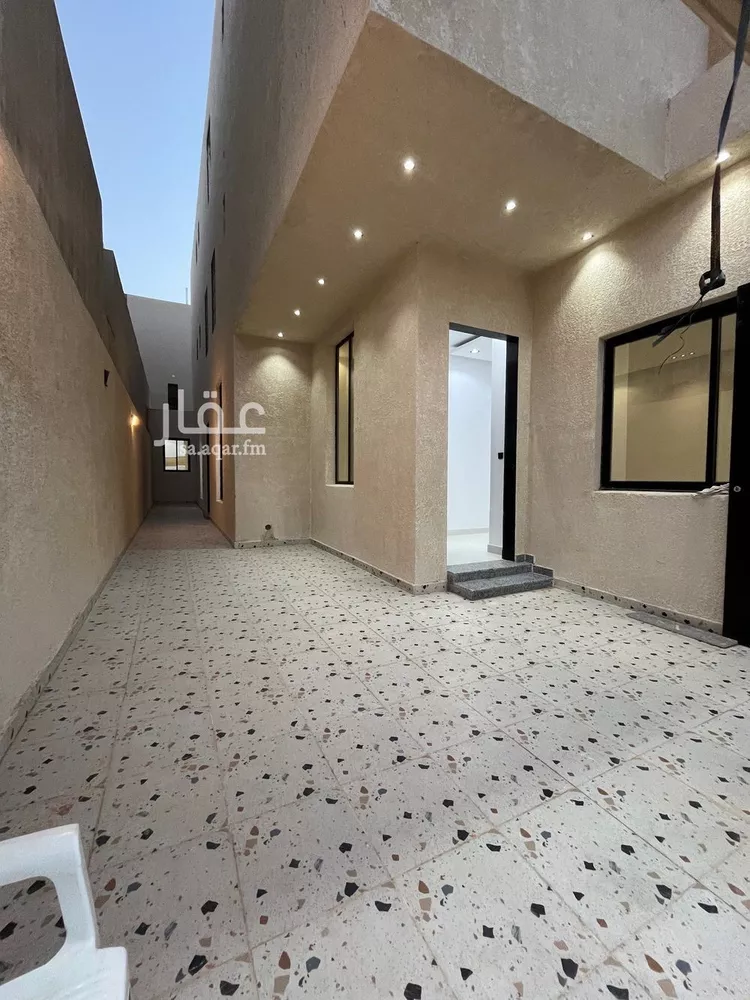 دور للبيع في شارع 32 الجنادرية, حي الجنادرية, مدينة الرياض, منطقة الرياض صورة 4
