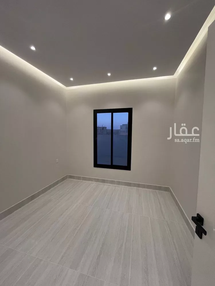 فيلا للبيع في شارع عياض بن خويلد, حي النظيم, مدينة الرياض, منطقة الرياض 18