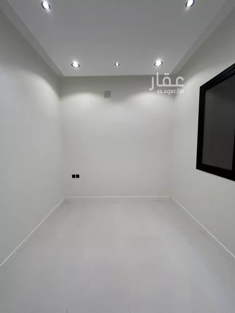 دور للبيع في شارع عبدالله بن عامر بن ربيعة, حي النخبة, مدينة الرياض, منطقة الرياض 9