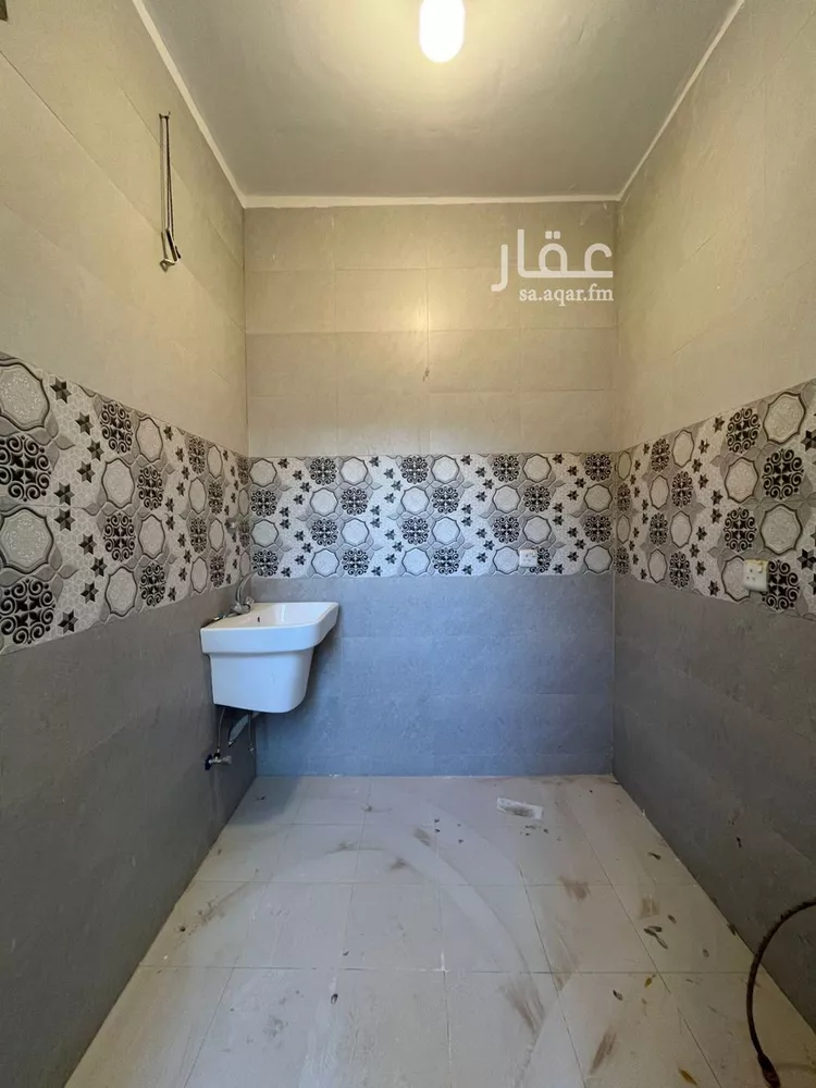 شقة للبيع في شارع ينبع, حي ظهرة لبن, مدينة الرياض, منطقة الرياض صورة 2