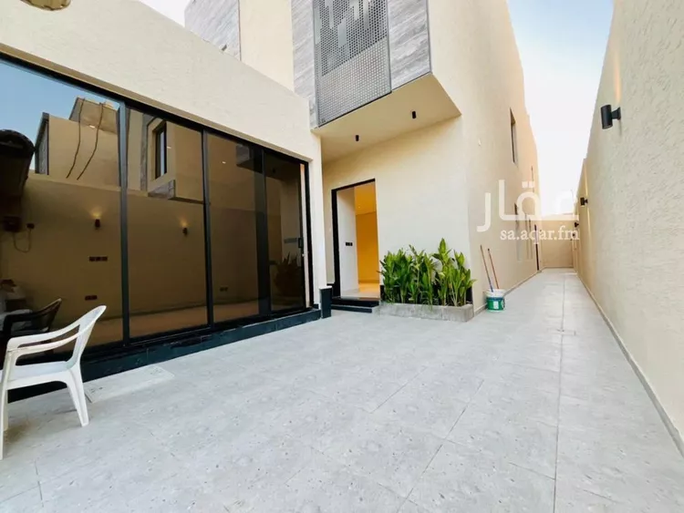 دور للبيع في شارع احمد بن عفيف, حي الجنادرية, مدينة الرياض, منطقة الرياض صورة 2