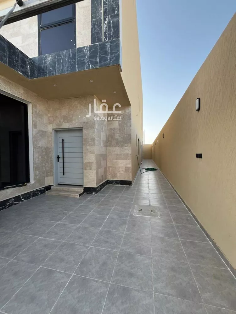 دور للبيع في شارع عبدالله بن عامر بن ربيعة, حي النخبة, مدينة الرياض, منطقة الرياض صورة 2