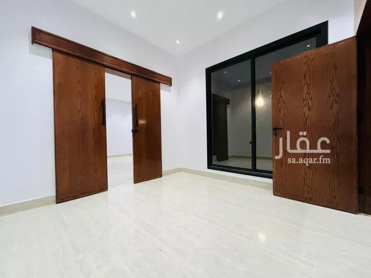 دور للبيع في شارع حسن سلطان العمروي, حي طويق, مدينة الرياض, منطقة الرياض 14