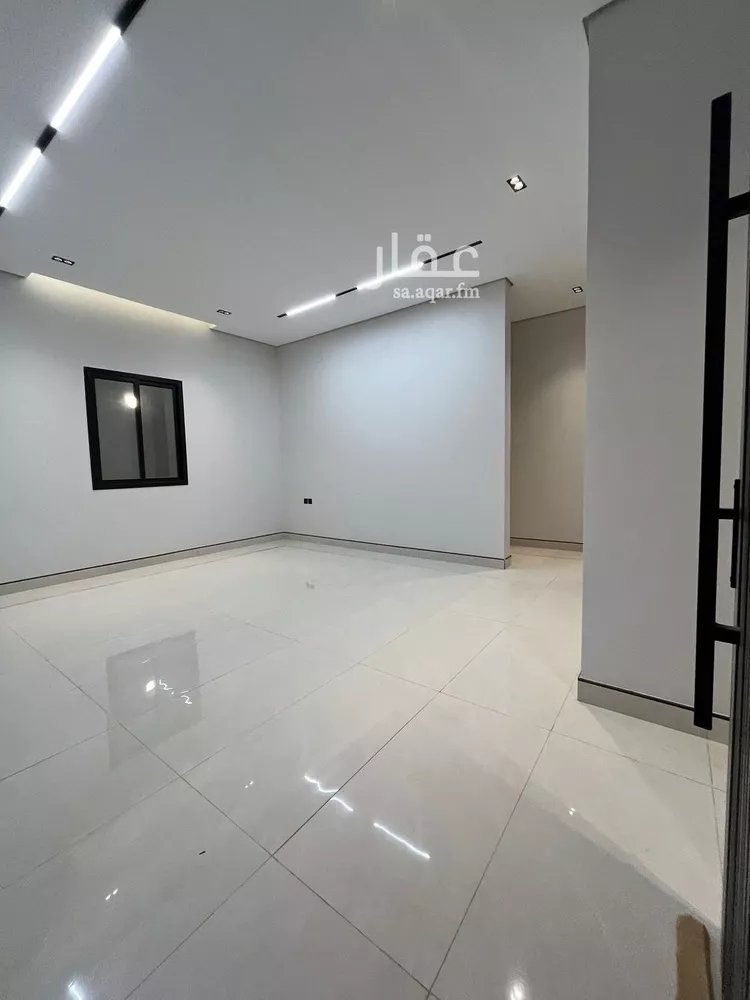 Villa for Sale in Riyadh Al Janadriyah 6