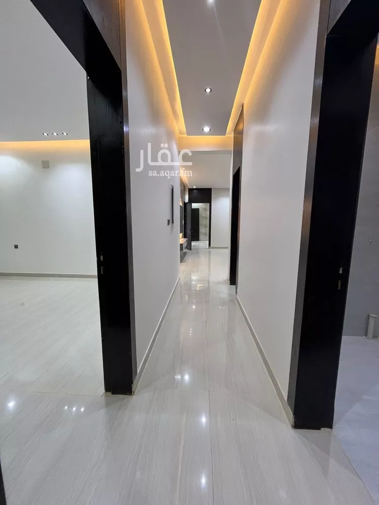 Floor for Sale in Riyadh Al Janadriyah صورة 4