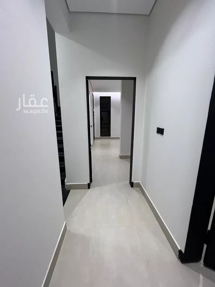 دور للبيع في شارع 330 الجنادرية, حي الجنادرية, مدينة الرياض, منطقة الرياض 8