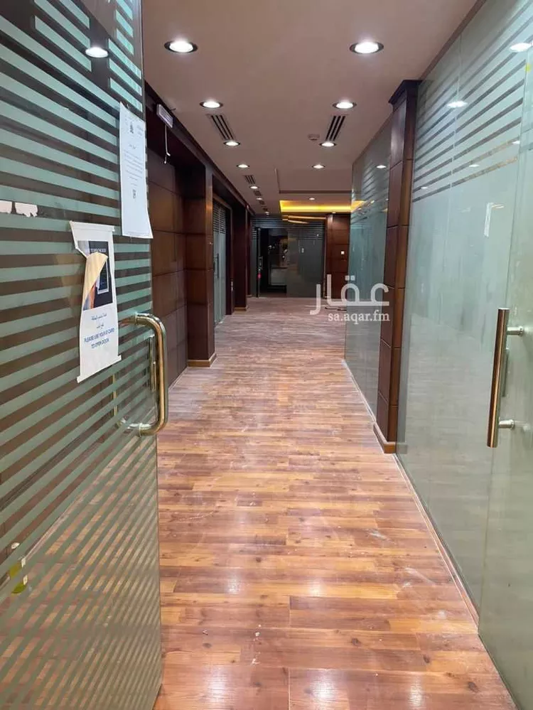 عمارة للإيجار في شارع العليا, حي المروج, مدينة الرياض, منطقة الرياض صورة 4
