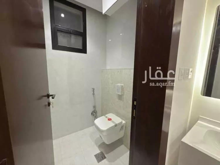 دور للبيع في شارع النعيمي, حي الخليج, مدينة الرياض, منطقة الرياض 8