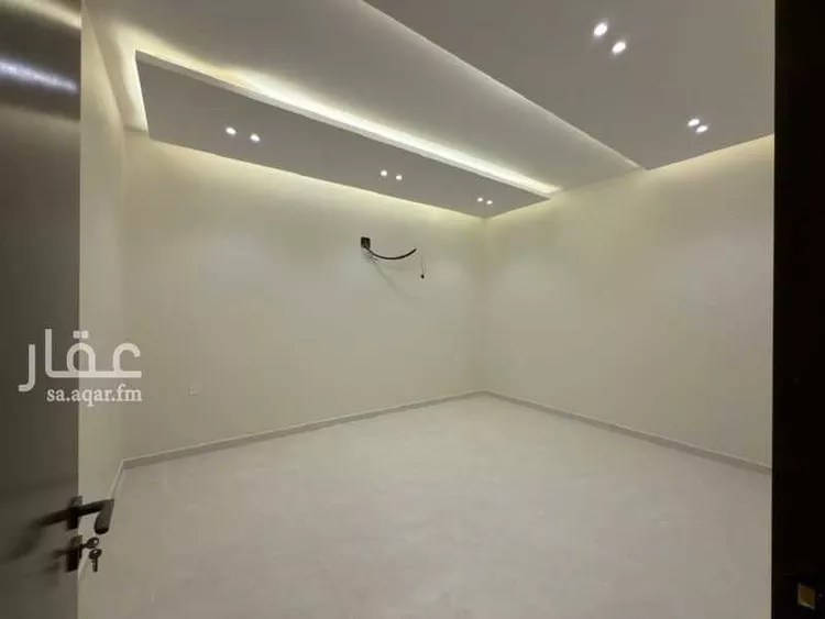 دور للبيع في شارع النعيمي, حي الخليج, مدينة الرياض, منطقة الرياض