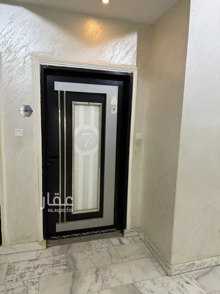 شقة للبيع في شارع نابلس, حي ظهرة لبن, مدينة الرياض, منطقة الرياض صورة 3