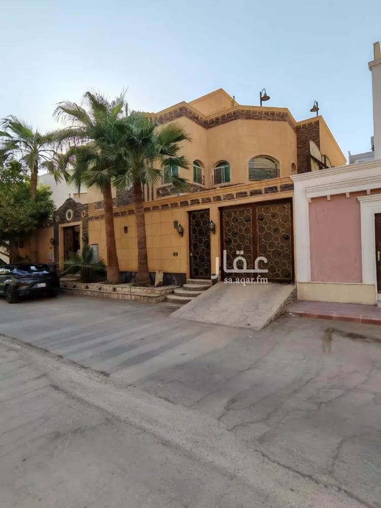 فيلا للبيع في شارع الجوز, حي الربيع, مدينة الرياض, منطقة الرياض