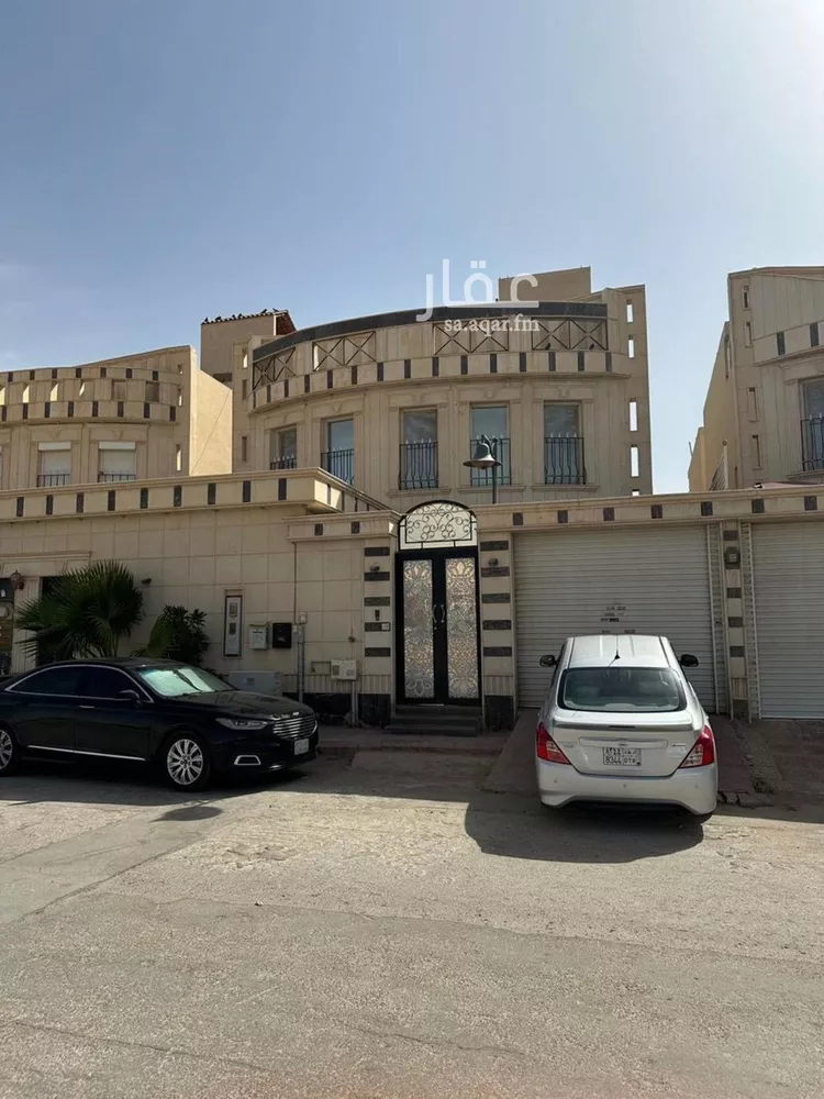 فيلا للبيع في شارع الحواتم, حي غرناطة, مدينة الرياض, منطقة الرياض