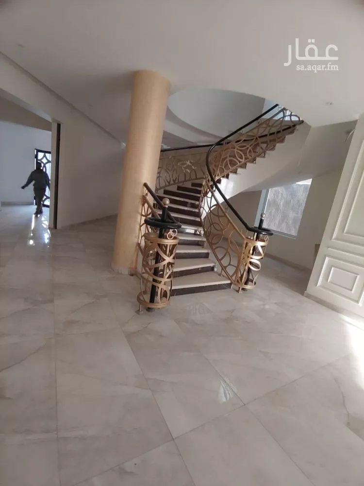 فيلا للبيع في شارع أبي الحسين الرضي, حي العارض, مدينة الرياض, منطقة الرياض صورة 5