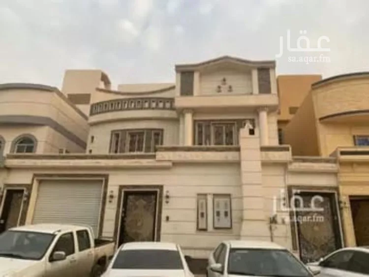 فيلا للبيع في شارع ابن الكوفي, حي الرمال, مدينة الرياض, منطقة الرياض