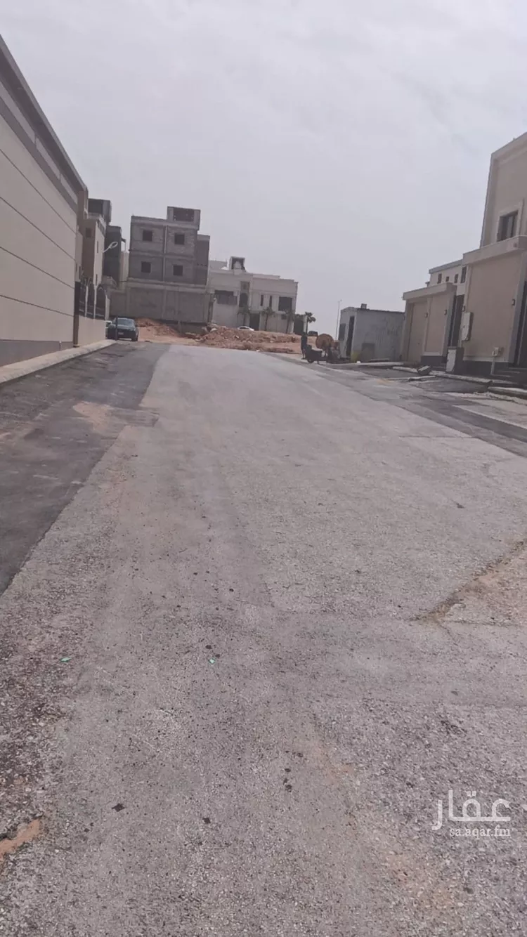 فيلا للبيع في شارع عبيدالله الفقيه, حي الرمال, مدينة الرياض, منطقة الرياض صورة 2