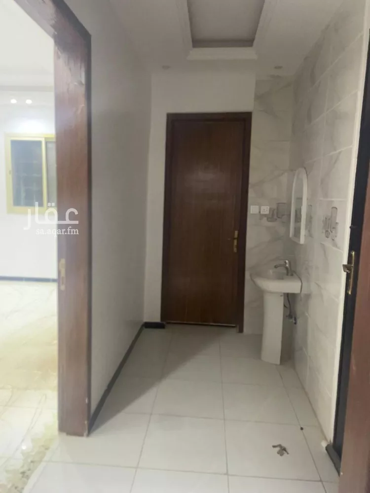 شقة للإيجار في شارع ابن معصوم المدني, حي الرمال, مدينة الرياض, منطقة الرياض