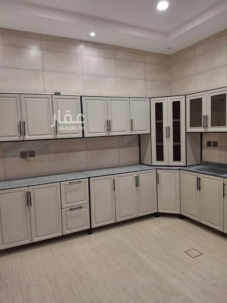 Floor for Rent in Riyadh Ar Rimal صورة 3
