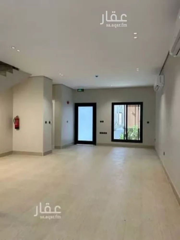 فيلا للإيجار في شارع ابن البرهان النحاس, حي الرمال, مدينة الرياض, منطقة الرياض صورة 2