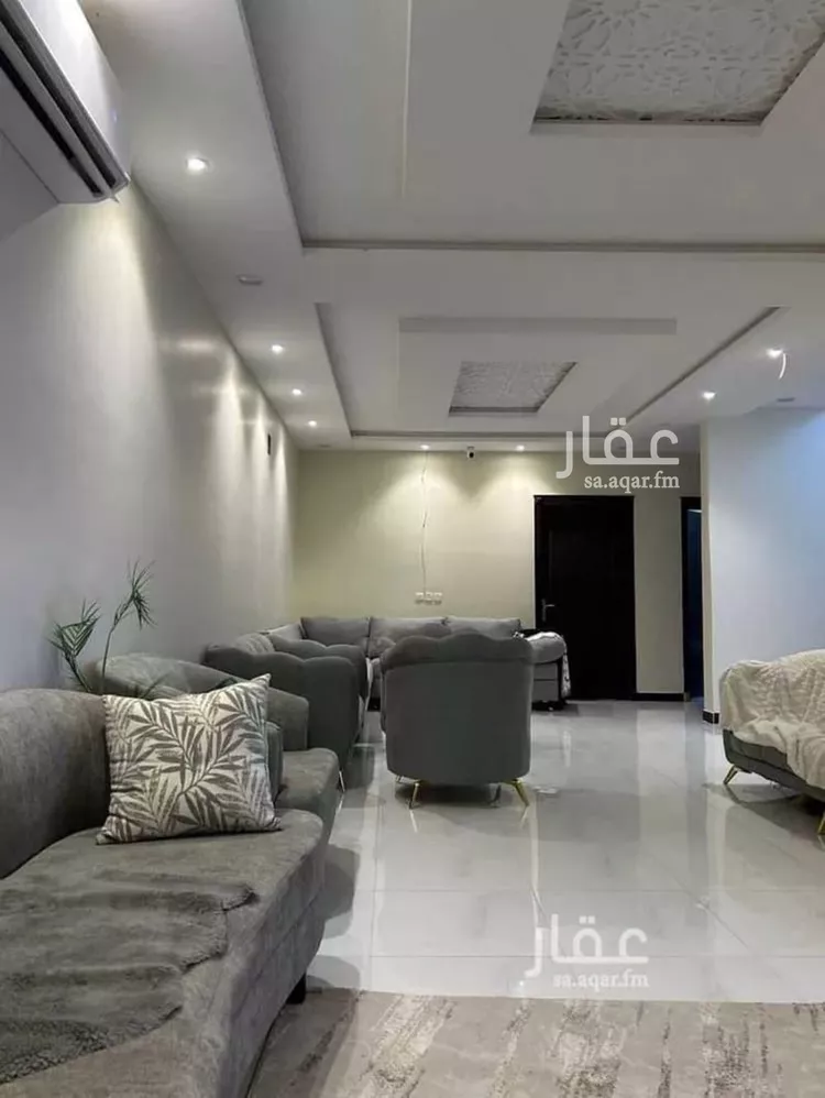 فيلا للإيجار في شارع عاقل بن حبيب, حي عكاظ, مدينة الرياض, منطقة الرياض صورة 5