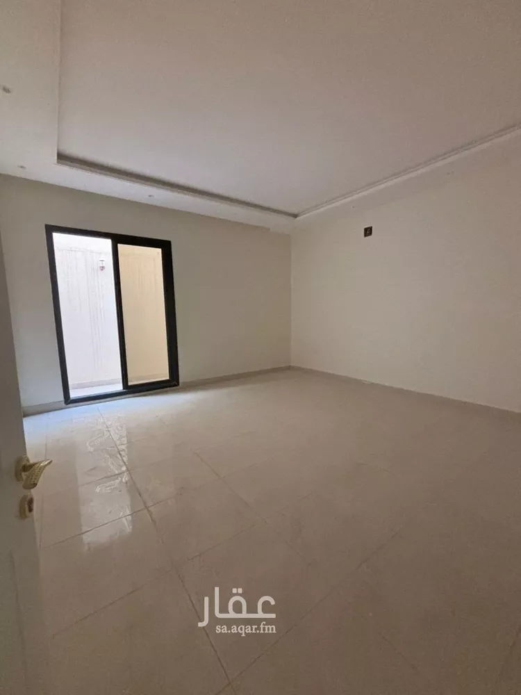 دور للإيجار في شارع حسين بن صديق دحلان, حي عكاظ, مدينة الرياض, منطقة الرياض صورة 2