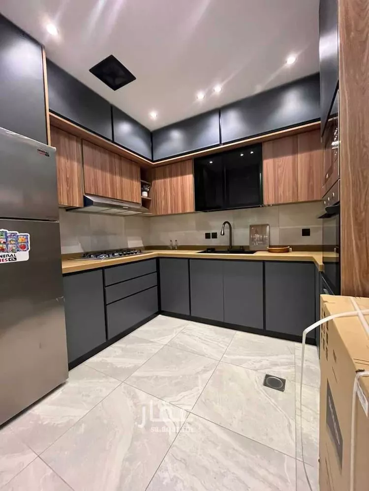 شقة للبيع في شارع المؤلفين, حي الرحاب, مدينة جدة, منطقة مكة المكرمة