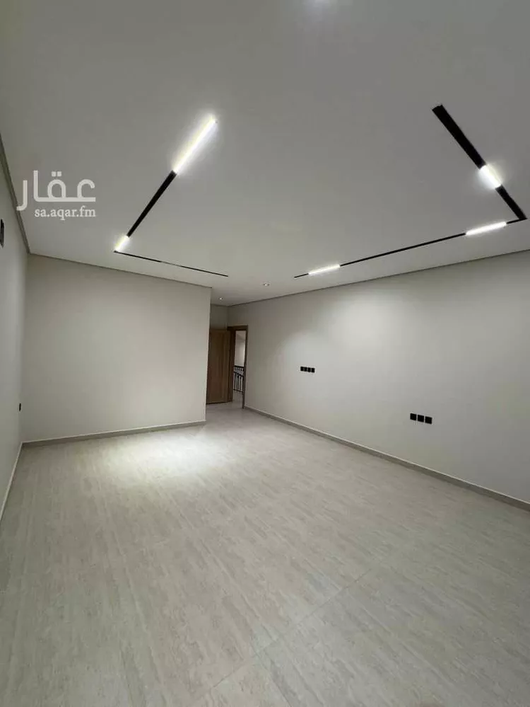 فيلا للبيع في شارع عكاظ, حي الصواري, مدينة الخبر, المنطقة الشرقية 7