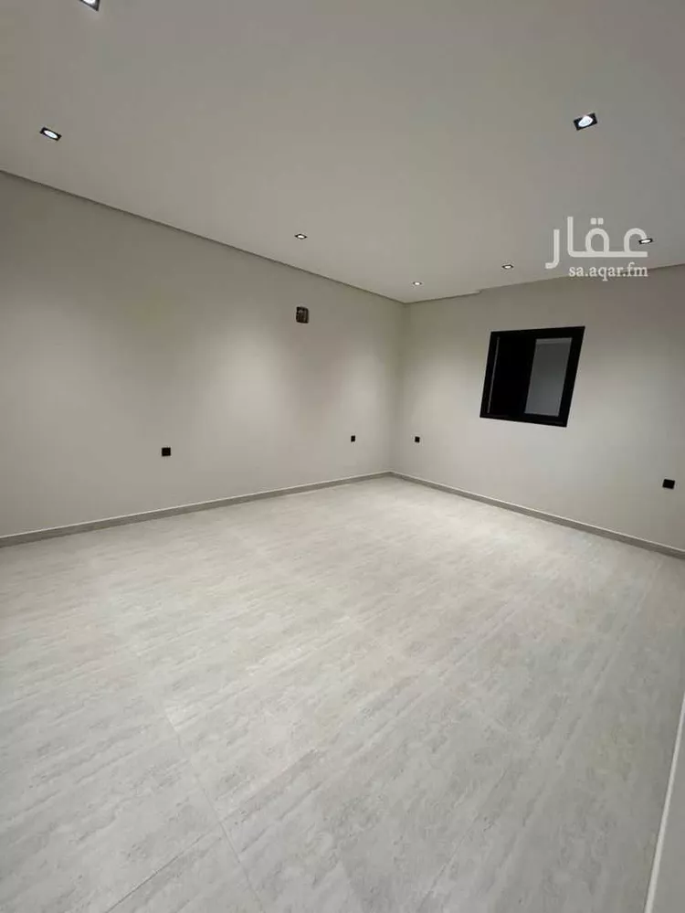 فيلا للبيع في شارع عكاظ, حي الصواري, مدينة الخبر, المنطقة الشرقية 14