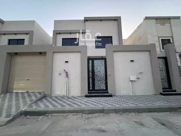 فيلا للبيع في شارع عكاظ, حي الصواري, مدينة الخبر, المنطقة الشرقية