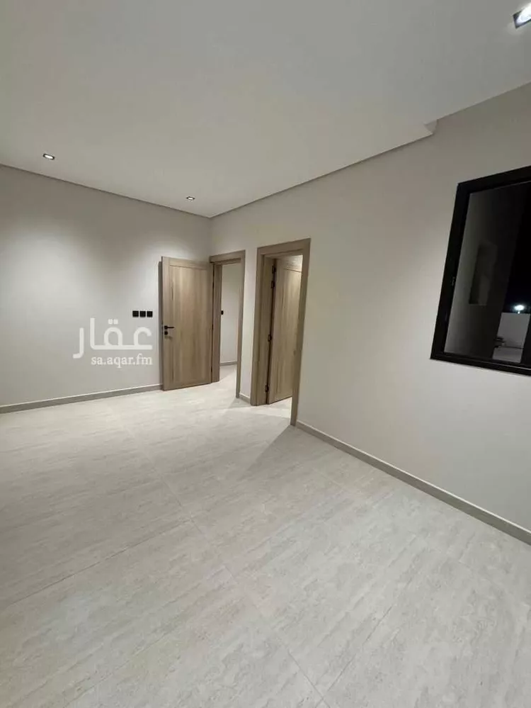 فيلا للبيع في شارع عكاظ, حي الصواري, مدينة الخبر, المنطقة الشرقية 12