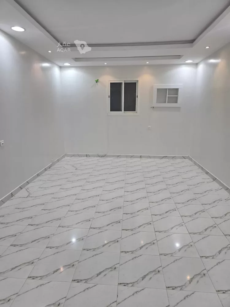 شقة للإيجار في شارع العباس بن حاتم ، حي عكاظ ، الرياض ، منطقة الرياض 7