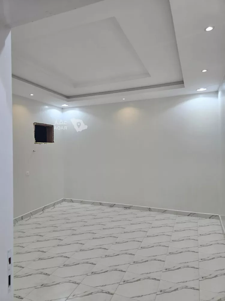شقة للإيجار في شارع العباس بن حاتم ، حي عكاظ ، الرياض ، منطقة الرياض 6