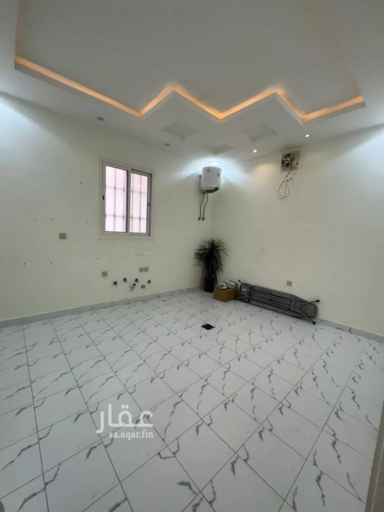 شقة للإيجار في شارع طياش, حي عكاظ, مدينة الرياض, منطقة الرياض