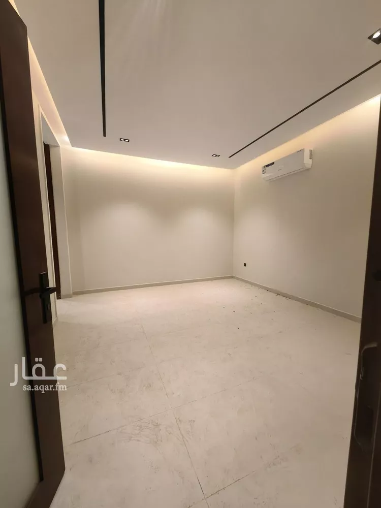 شقة للإيجار في شارع طياش, حي عكاظ, مدينة الرياض, منطقة الرياض 8
