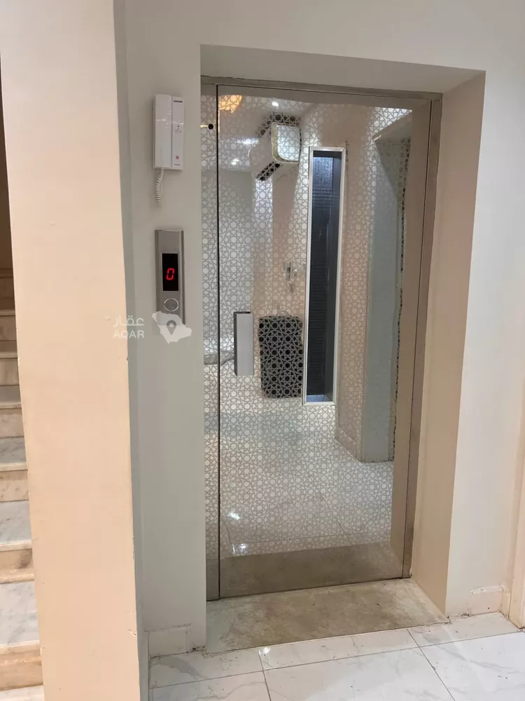 فيلا للبيع في شارع خلف هدهد, حي الصالحية, مدينة جدة, منطقة مكة المكرمة صورة 2