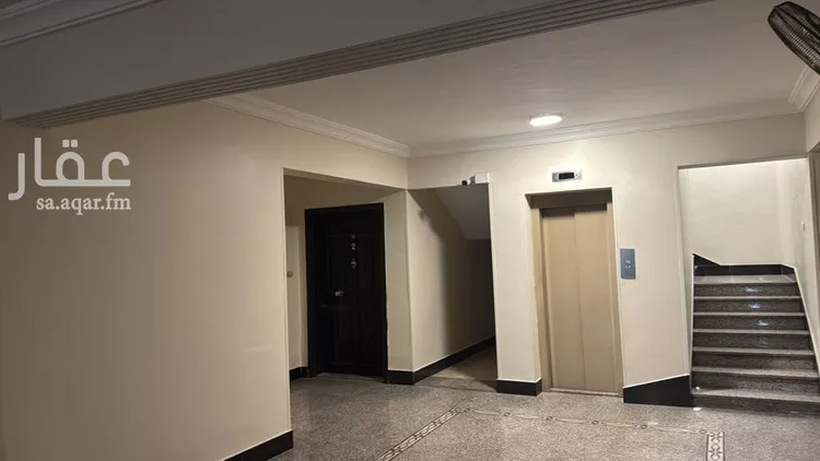 عمارة للبيع في شارع أم قصور, حي النزهة, مدينة جدة, منطقة مكة المكرمة صورة 2