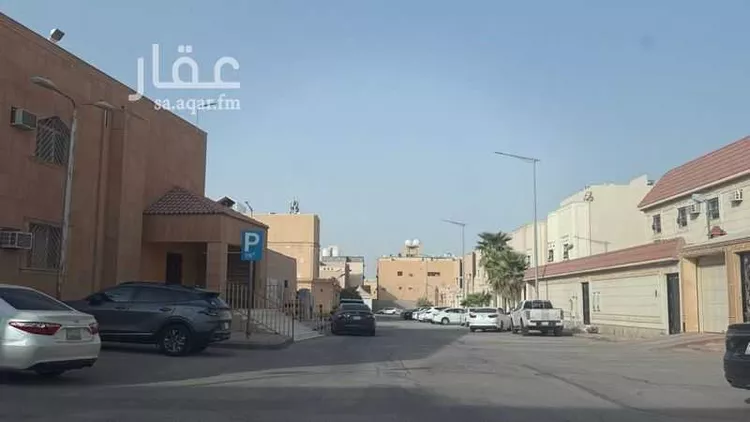 فيلا للبيع في شارع خيران, حي ظهرة لبن, مدينة الرياض, منطقة الرياض صورة 2