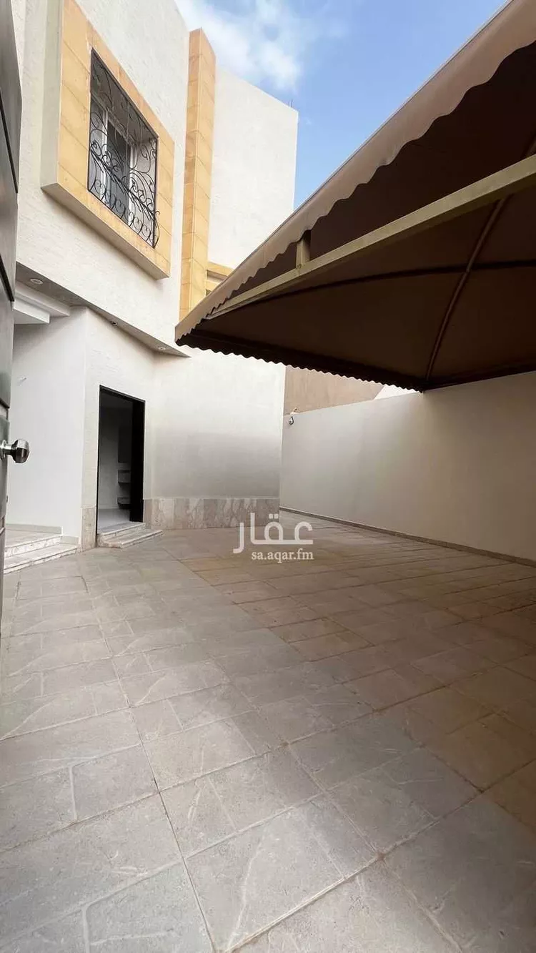 فيلا للبيع في شارع رقم 203, حي ظهرة لبن, مدينة الرياض, منطقة الرياض صورة 2