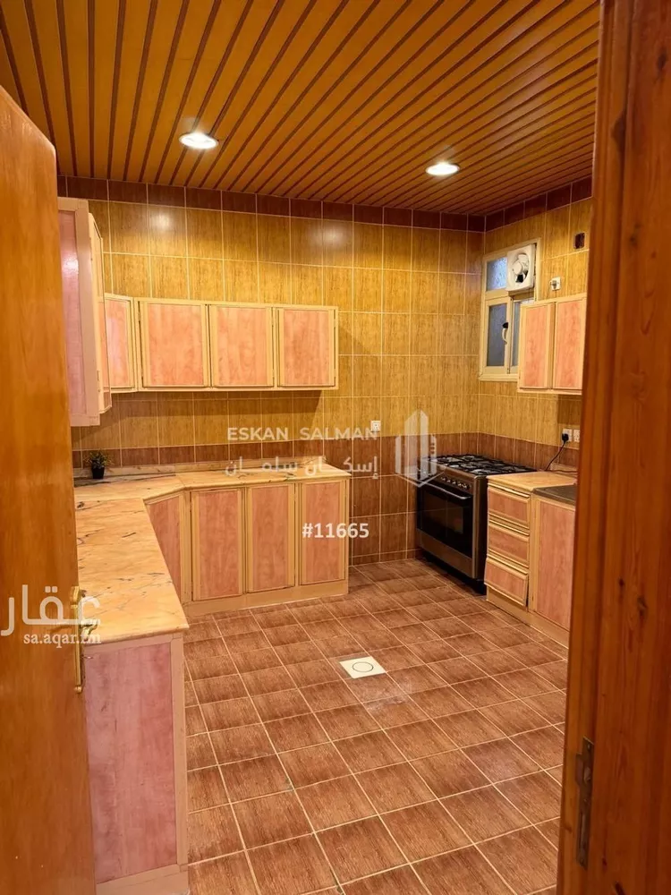 دور للبيع في شارع شارع بانياس, حي شمسان, مدينة ابها, منطقة عسير صورة 2